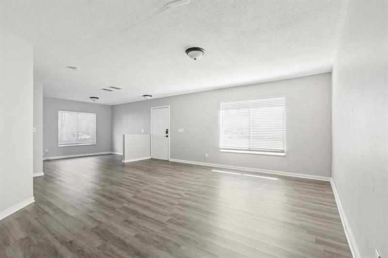 Image 8 of 29 For 7402 E Banks Dr  7402