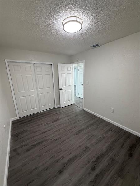 Image 12 of 26 For 11461 31st Pl