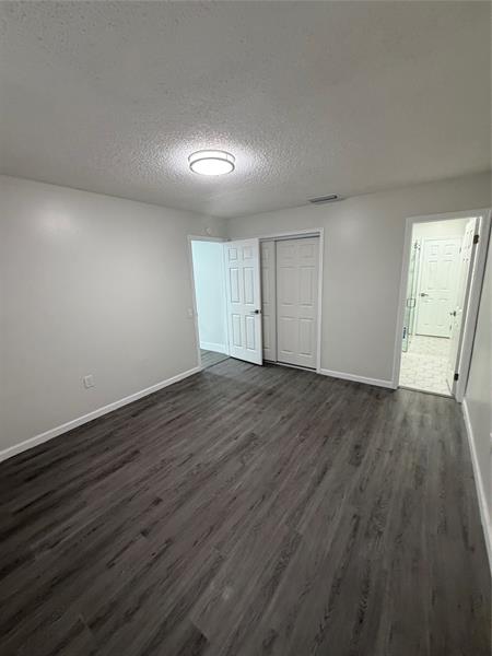 Image 17 of 26 For 11461 31st Pl