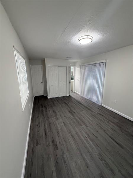 Image 21 of 26 For 11461 31st Pl