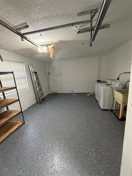 Image 22 of 26 For 11461 31st Pl