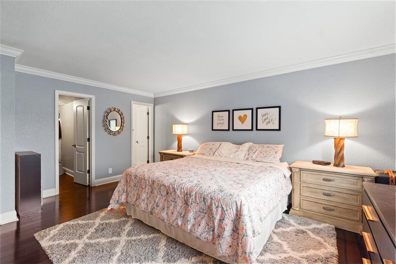 Image 25 of 38 For 2061 90th Ave  B-17