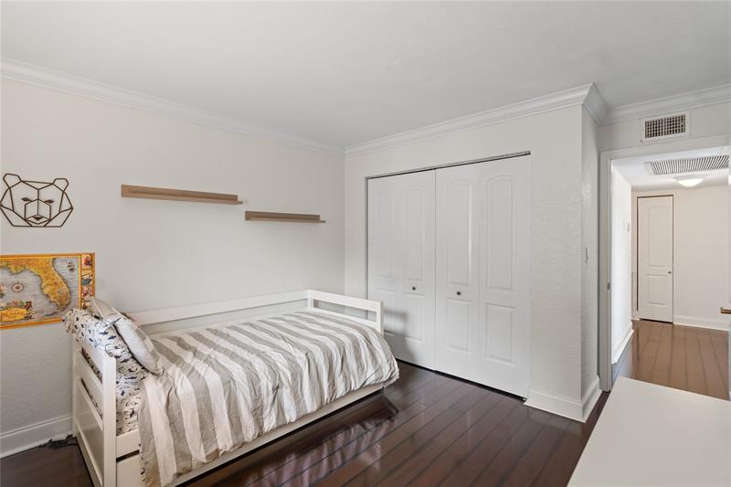 Image 32 of 38 For 2061 90th Ave  B-17