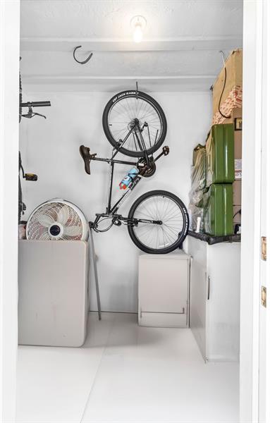 Image 14 of 82 For 19885 22nd Ave