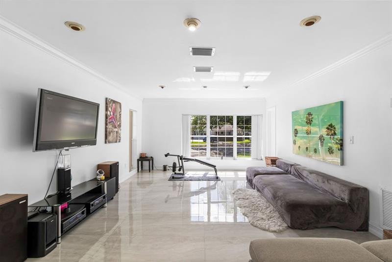 Image 28 of 82 For 19885 22nd Ave