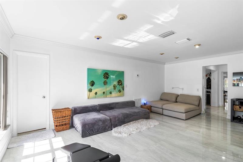 Image 29 of 82 For 19885 22nd Ave