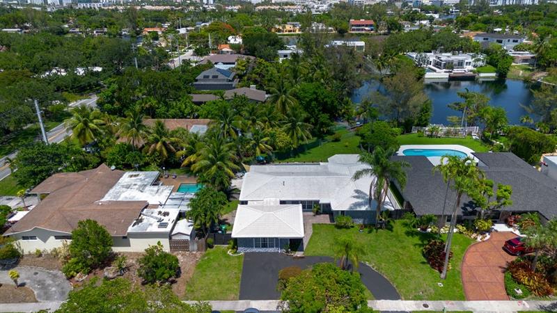 Image 3 of 82 For 19885 22nd Ave