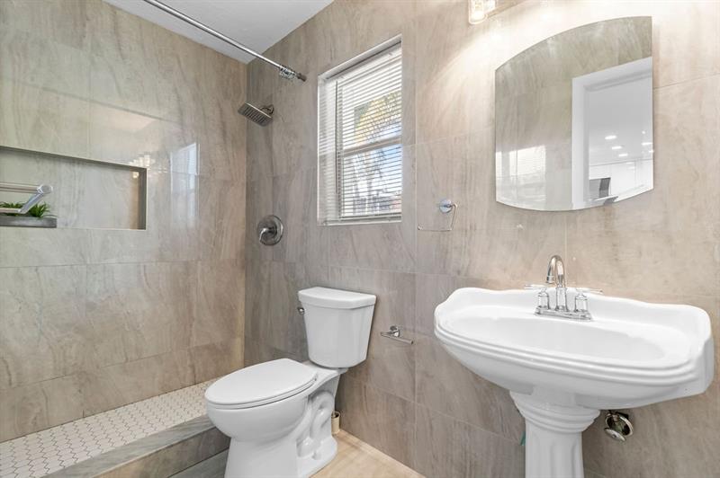 Image 42 of 82 For 19885 22nd Ave