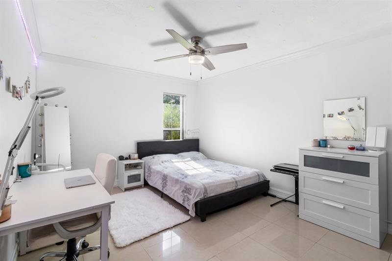 Image 54 of 82 For 19885 22nd Ave