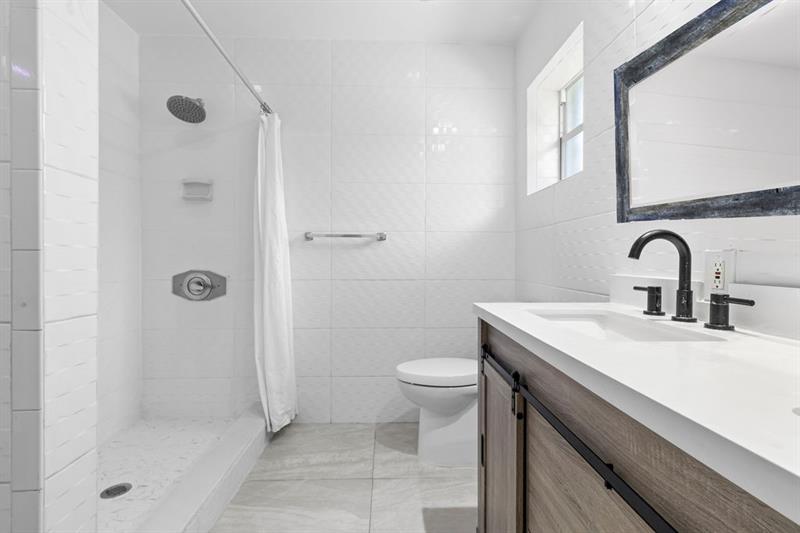 Image 57 of 82 For 19885 22nd Ave