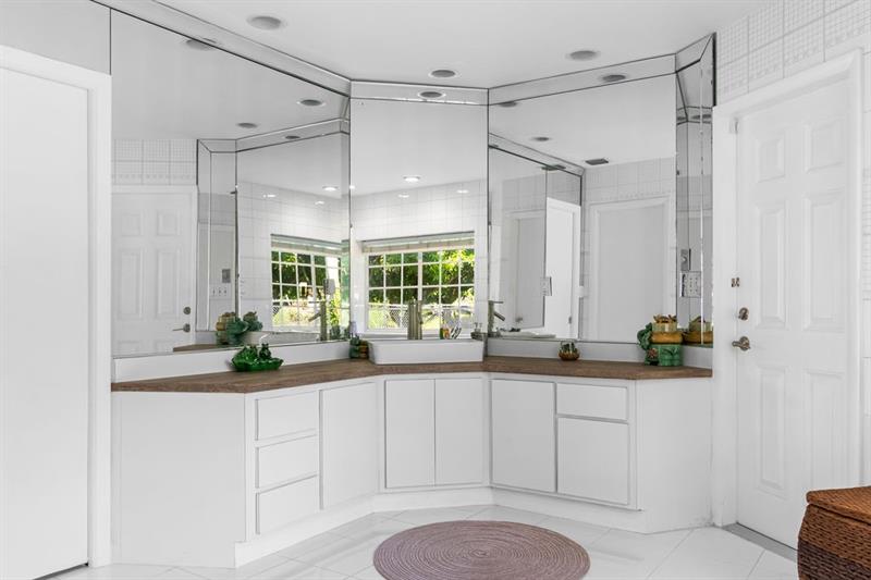 Image 64 of 82 For 19885 22nd Ave