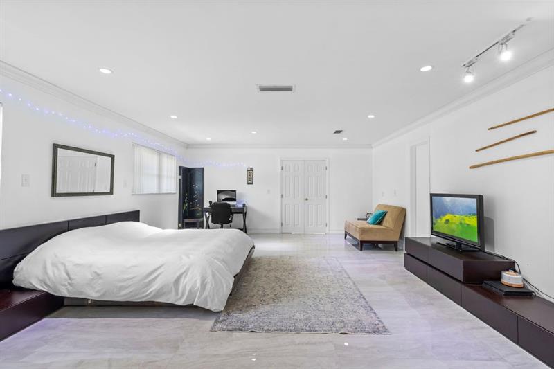 Image 66 of 82 For 19885 22nd Ave