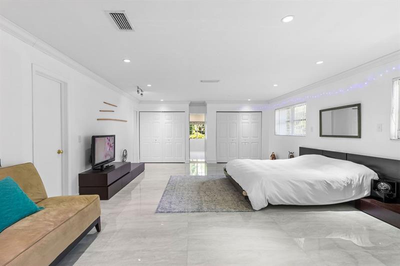 Image 69 of 82 For 19885 22nd Ave