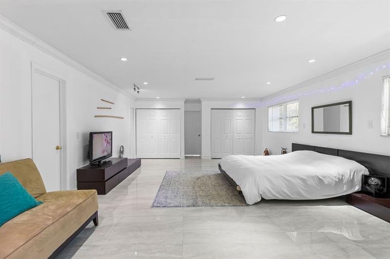 Image 70 of 82 For 19885 22nd Ave