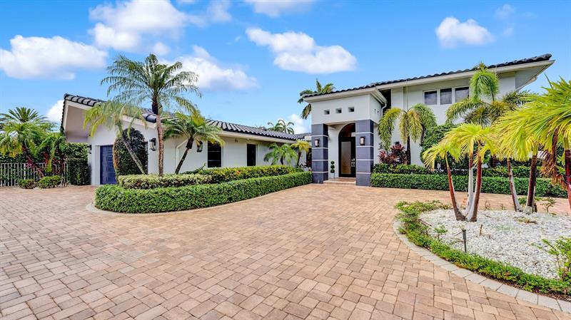 Image 15 of 78 For 2593 9 Street