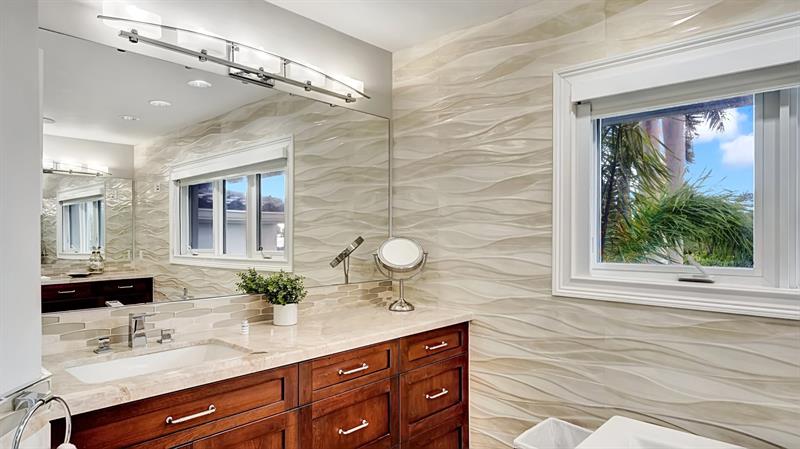 Image 36 of 78 For 2593 9 Street