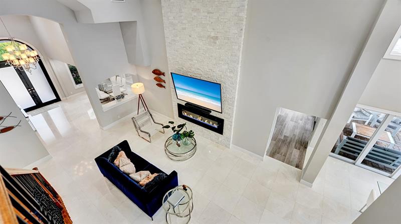 Image 38 of 78 For 2593 9 Street