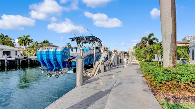 Image 41 of 78 For 2593 9 Street