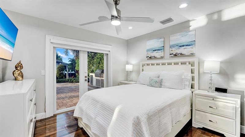 Image 60 of 78 For 2593 9 Street