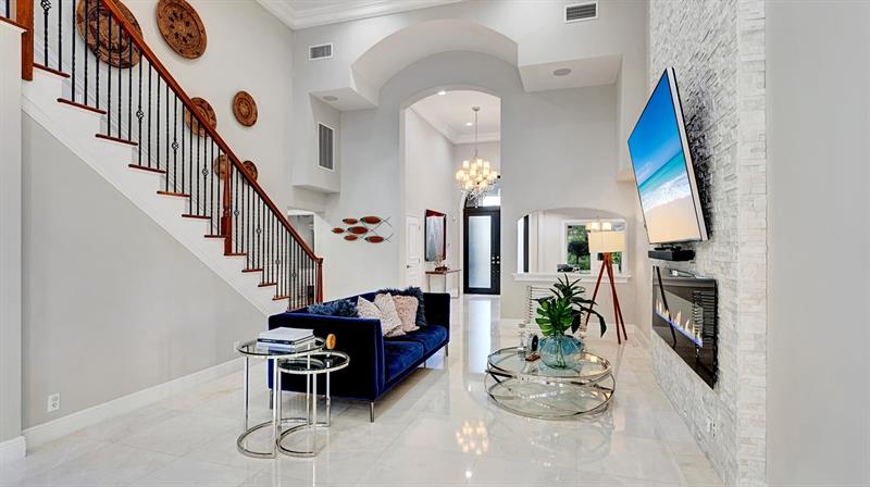 Image 61 of 78 For 2593 9 Street