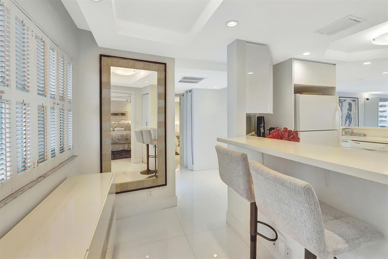 Image 12 of 20 For 2000 Ocean Dr 609