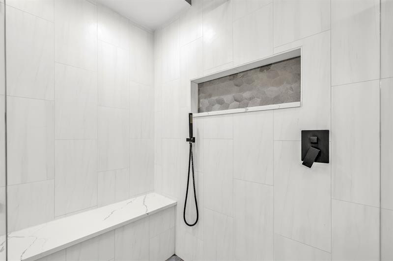 Image 22 of 42 For 12931 Elmford Ln