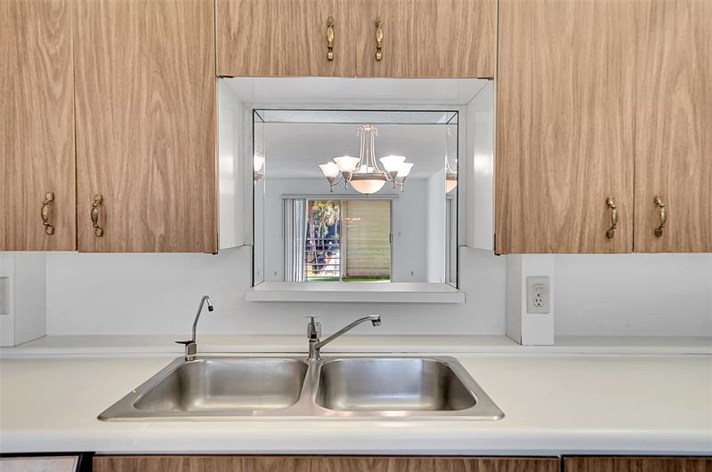 Image 11 of 35 For 2504 Antigua Ter  H2