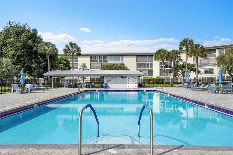 Image 33 of 35 For 2504 Antigua Ter  H2