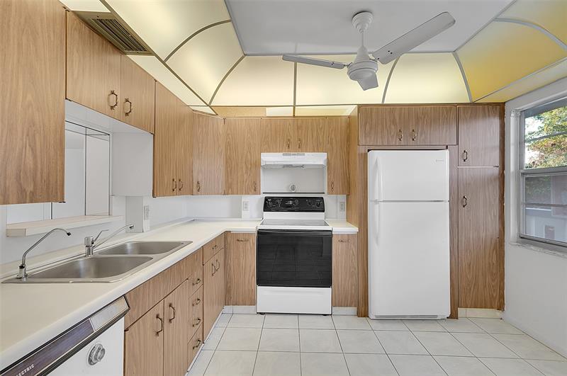 Image 8 of 35 For 2504 Antigua Ter  H2