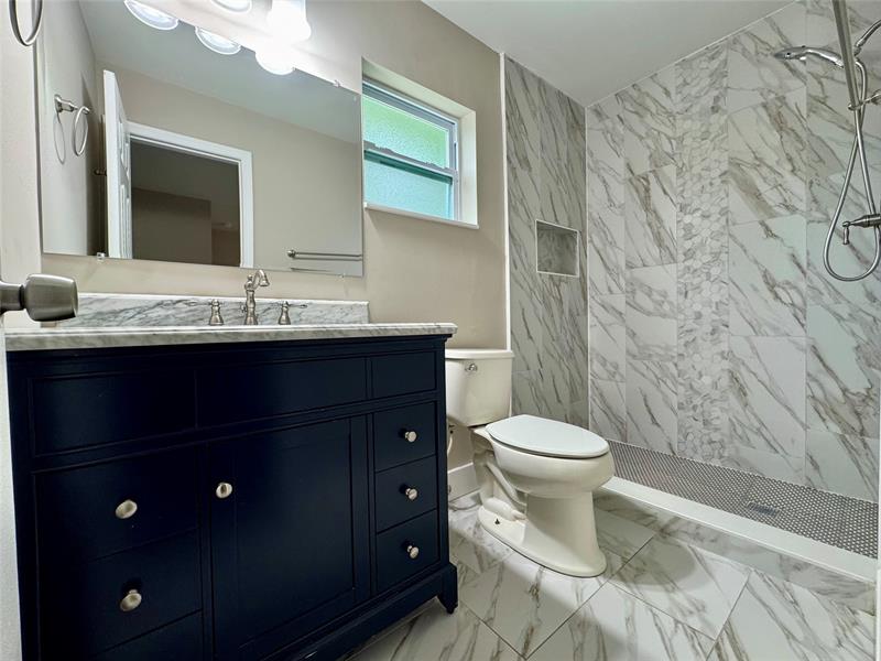 Image 18 of 36 For 1871 31st Ct