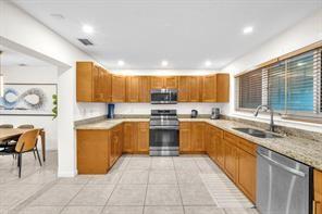 Image 10 of 23 For 4521 34th Dr