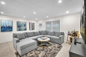 Image 7 of 23 For 4521 34th Dr