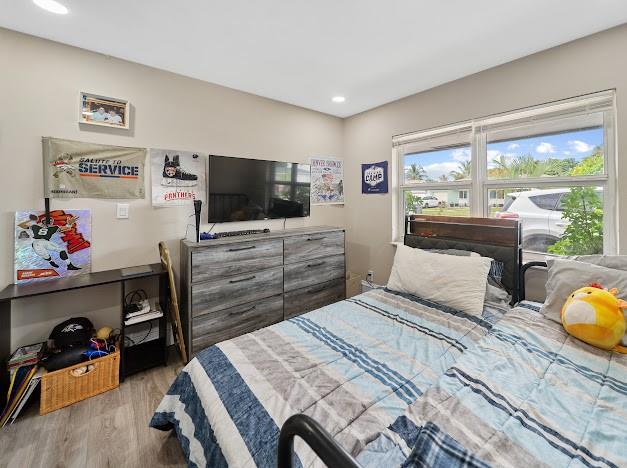 Image 22 of 33 For 19426 Colorado Cir