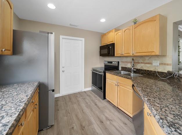 Image 3 of 33 For 19426 Colorado Cir