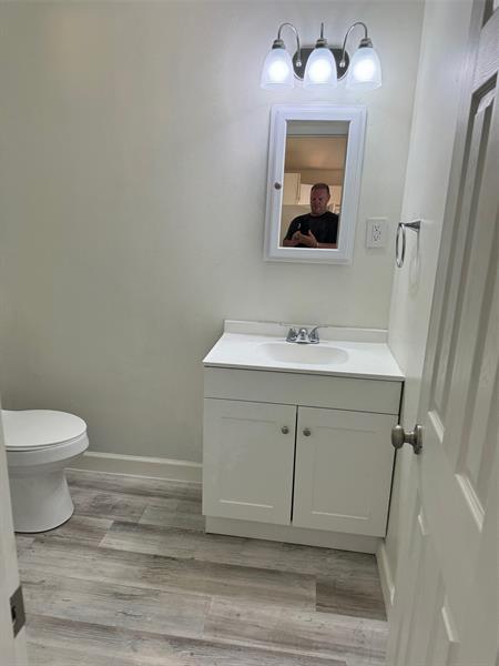 Image 6 of 8 For 526 Main Street