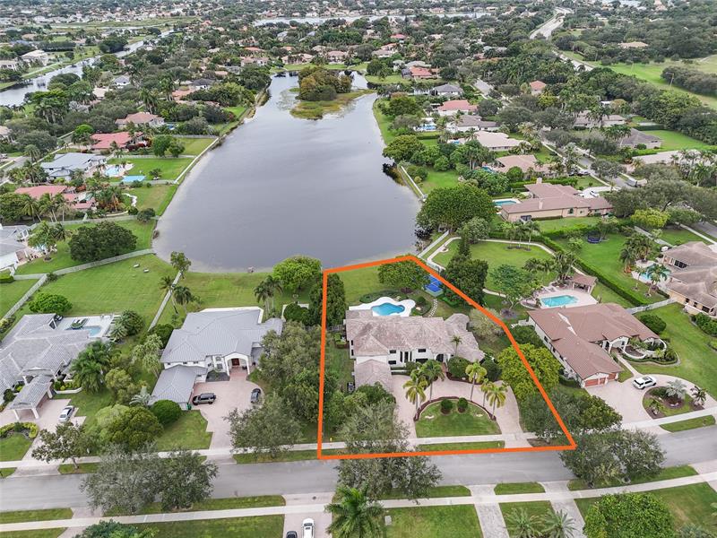 Details for 10303 26th St, Davie, FL 33324