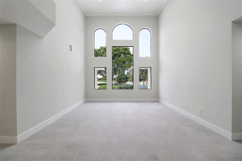 Image 12 of 42 For 10303 26th St