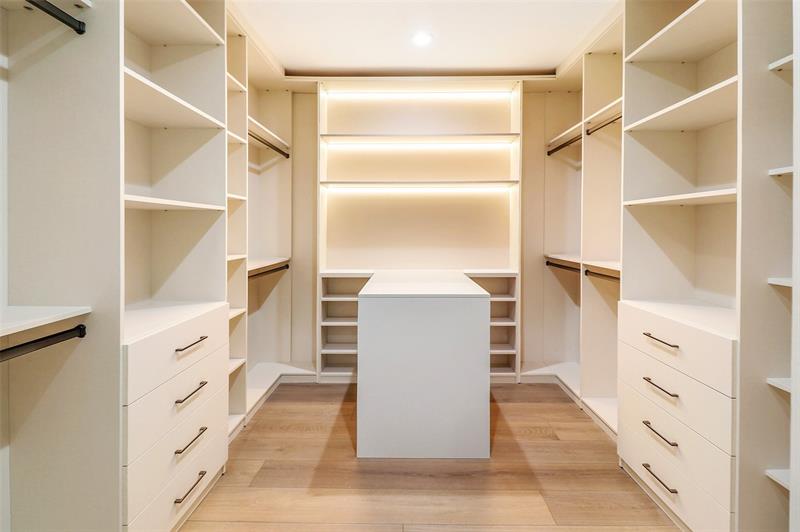 Image 29 of 42 For 10303 26th St