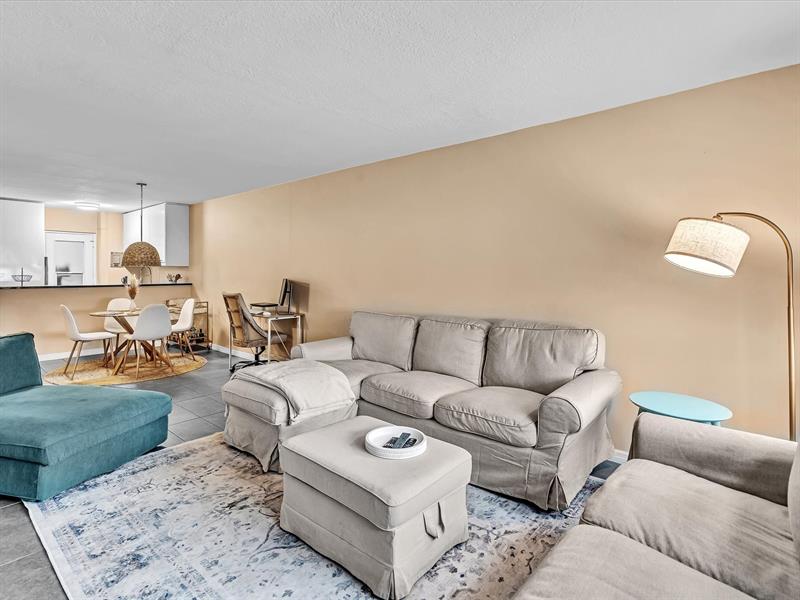 Details for 2555 11th St  610, Fort Lauderdale, FL 33304