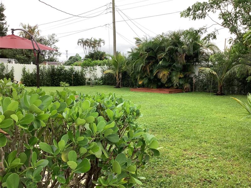 Image 20 of 20 For 8260 11th Ct