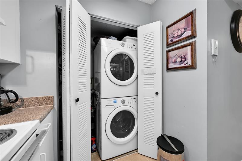 Image 12 of 29 For 2711 Ocean Club Blvd 204