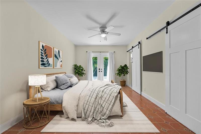 Image 11 of 43 For 15 13th Ave  