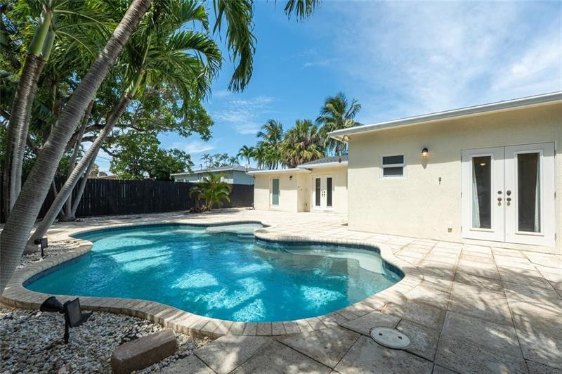 Image 35 of 43 For 15 13th Ave  