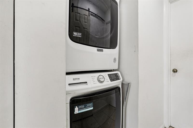 Image 25 of 35 For 5843 Woodlands Blvd  5843