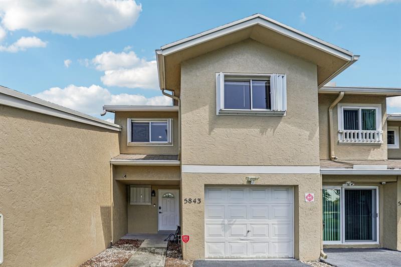 Image 32 of 35 For 5843 Woodlands Blvd  5843