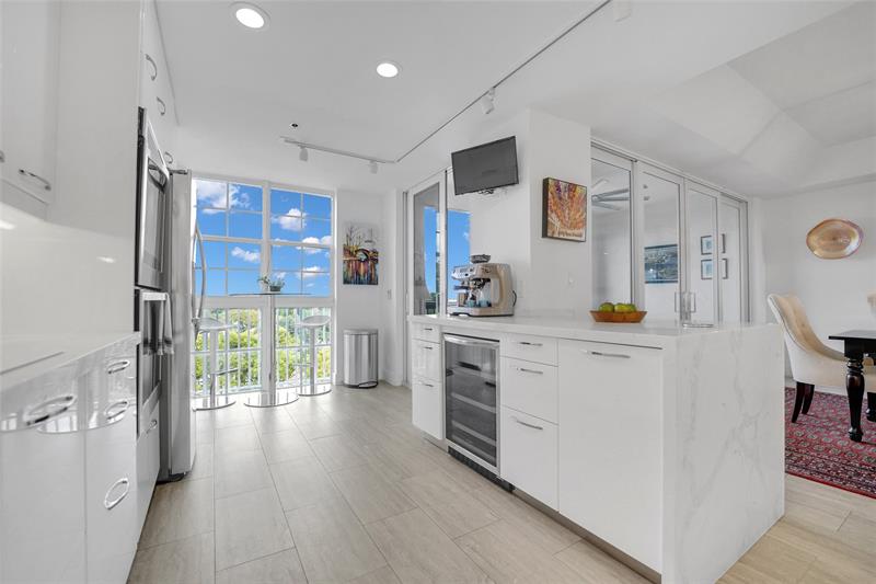 Image 18 of 78 For 4114 Palm Aire Dr  146b