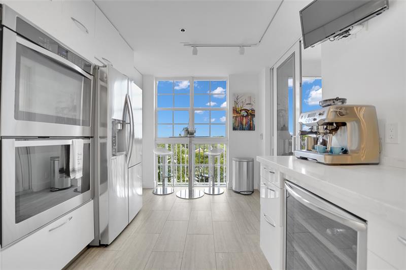 Image 20 of 78 For 4114 Palm Aire Dr  146b