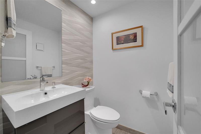 Image 5 of 78 For 4114 Palm Aire Dr  146b