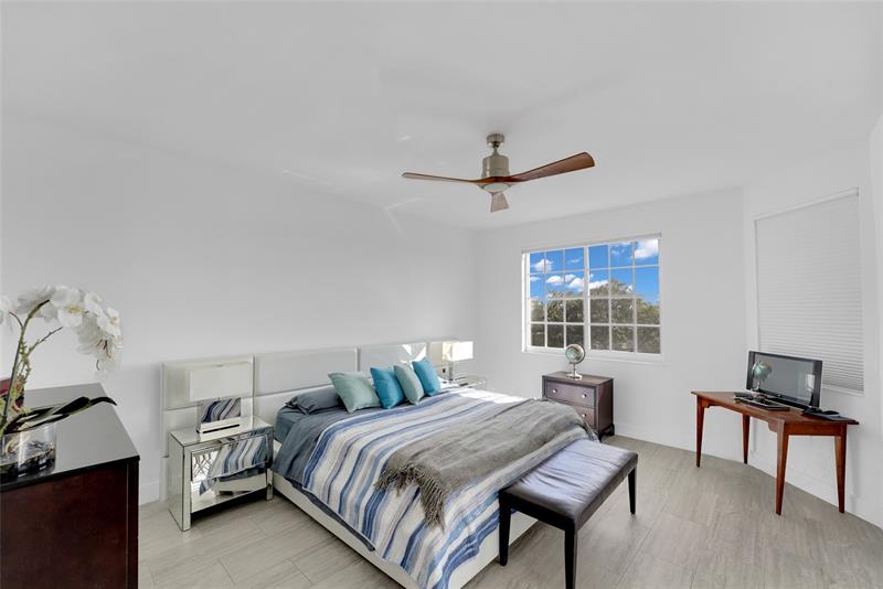 Image 56 of 78 For 4114 Palm Aire Dr  146b