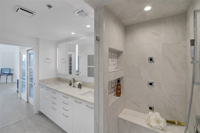 Image 71 of 78 For 4114 Palm Aire Dr  146b